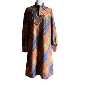 70s Vintage Mister Robert Brown Blue Plaid Shift Dress Blouson Sleeves | Medium